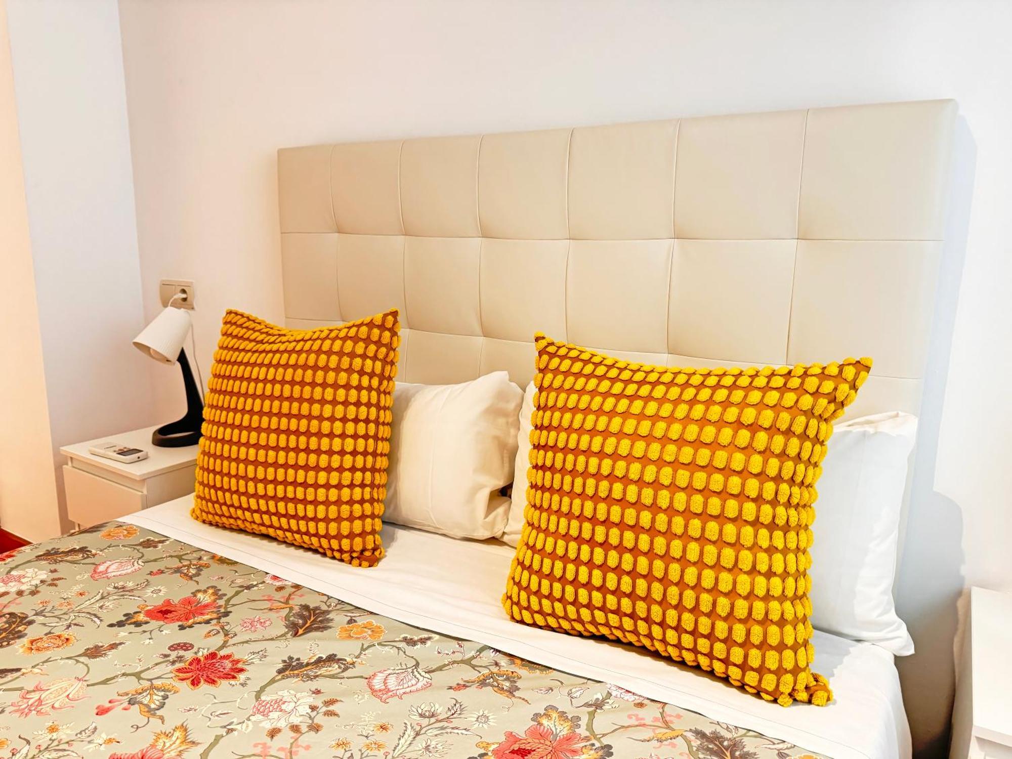 Triana Luxury Numancia Lägenhet Sevilla Exteriör bild